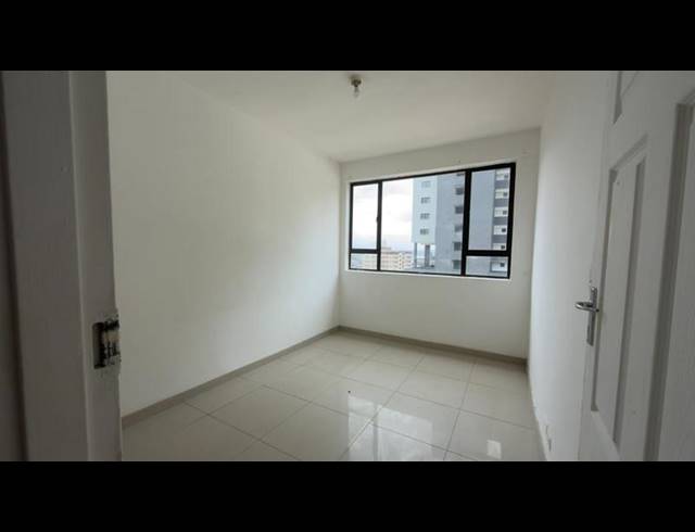 1 BEDROOM PROPERTY TO RENT IN OVERPORT